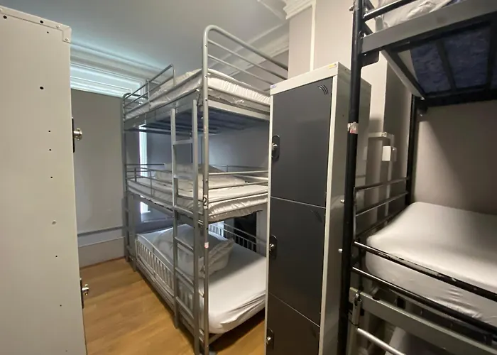 Queen Elizabeth Hostel Londyn